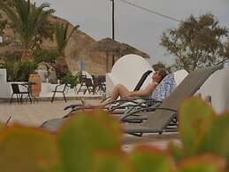 Ancient Thera Apartments