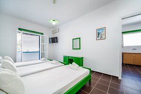 Ancient Thera Apartments