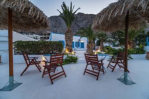 Ancient Thera Apartments