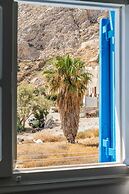 Ancient Thera Apartments