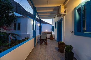 Ancient Thera Apartments