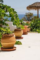 Ancient Thera Apartments