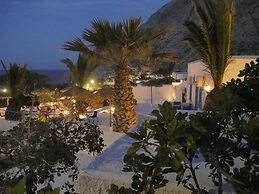 Ancient Thera Apartments