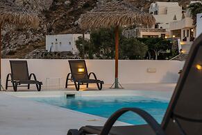 Ancient Thera Apartments