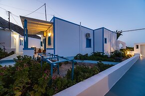 Ancient Thera Apartments