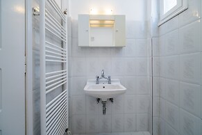 Ancient Thera Apartments