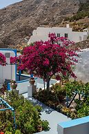 Ancient Thera Apartments