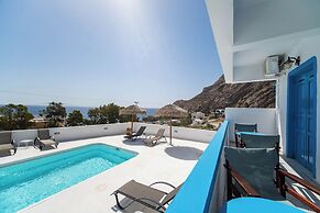 Ancient Thera Apartments