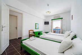 Ancient Thera Apartments