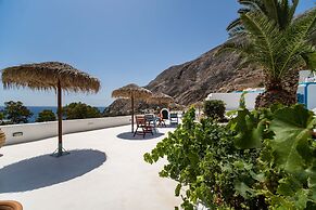 Ancient Thera Apartments