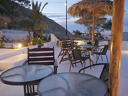 Ancient Thera Apartments