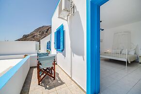 Ancient Thera Apartments