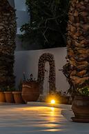 Ancient Thera Apartments