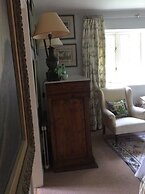 Bridge Cottage B & B