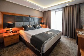 Four Seven Hotel