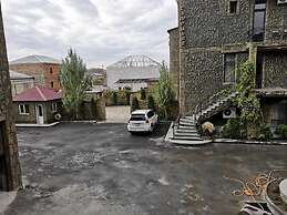 Narek Plus