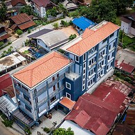 Faraway Suites - Hostel