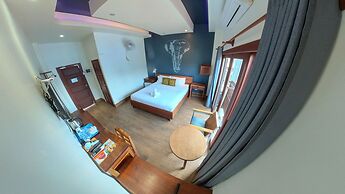 Faraway Suites - Hostel