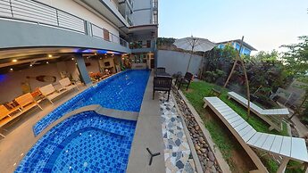 Faraway Suites - Hostel
