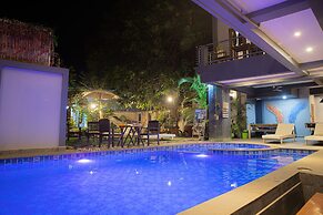 Faraway Suites - Hostel