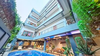 Faraway Suites - Hostel