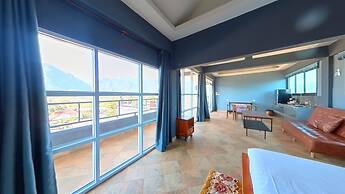 Faraway Suites - Hostel