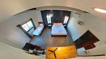 Faraway Suites - Hostel