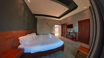 Faraway Suites - Hostel