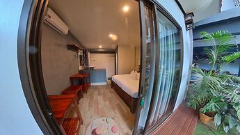 Faraway Suites - Hostel
