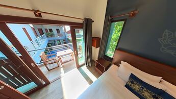 Faraway Suites - Hostel