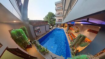 Faraway Suites - Hostel