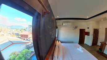 Faraway Suites - Hostel