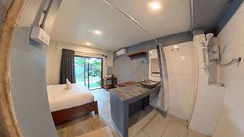 Faraway Suites - Hostel
