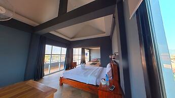 Faraway Suites - Hostel