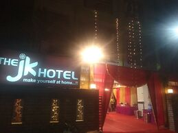 JK Rooms 126 Parashar Legacy - Station