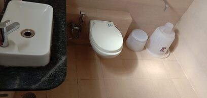 JK Rooms 126 Parashar Legacy - Station