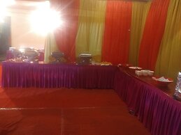 JK Rooms 126 Parashar Legacy - Station