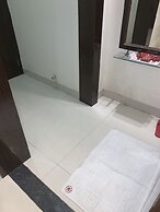 JK Rooms 126 Parashar Legacy - Station