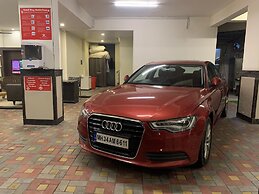 JK Rooms 126 Parashar Legacy - Station