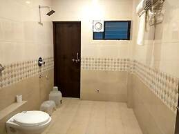 JK Rooms 126 Parashar Legacy - Station