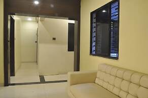 JK Rooms 126 Parashar Legacy - Station