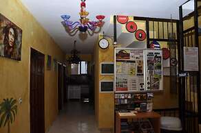 El Latino Otel