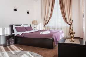 Toledo Hotel