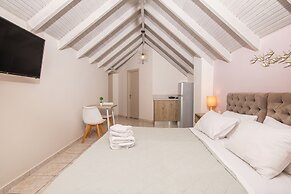 Koukos Loft Apartments