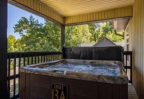 Briarstone Lodge Condo 13A - Two Bedroom Condo