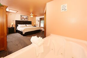 Pine Needles 6 - One Bedroom Chalet