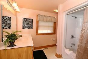 Pine Needles 6 - One Bedroom Chalet