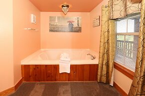 Pine Needles 6 - One Bedroom Chalet