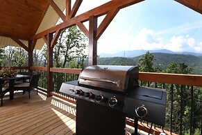 Above It All - Four Bedroom Cabin