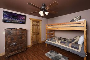 Above It All - Four Bedroom Cabin